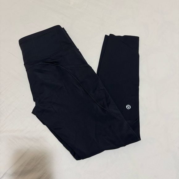 Lululemon Fast and Free leggings 25” - Picture 9 of 10